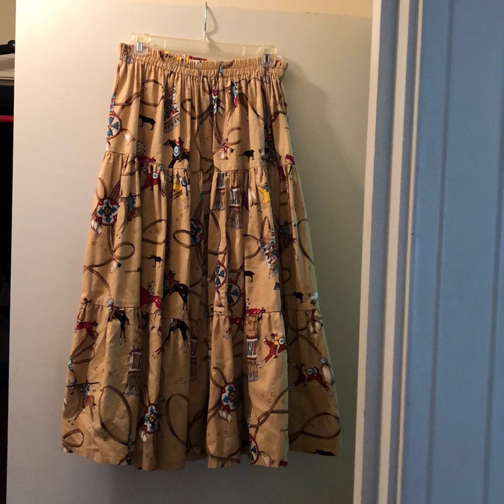 Cute western whimsical print ankle length skirt.